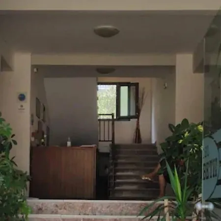 Aparthotel Elizabeth 2*